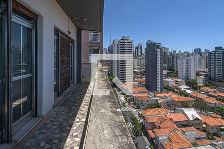 sacada para a sala e sala de jantar_2 de apartamento para alugar com 6 quartos, 600m² em Aclimação, São Paulo