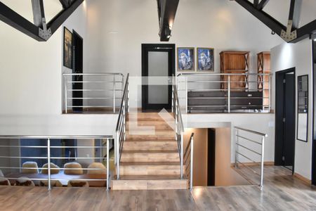 Sala de casa para alugar com 4 quartos, 380m² em Campo Comprido, Curitiba