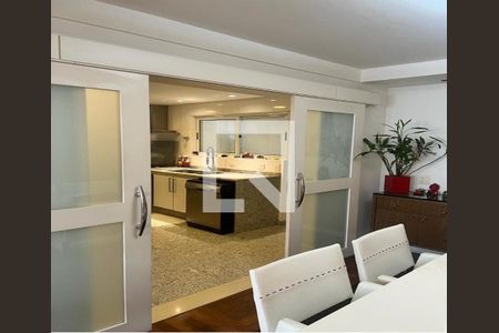 Apartamento à venda com 3 quartos, 178m² em Itaim Bibi, São Paulo