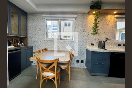 Apartamento à venda com 4 quartos, 223m² em Vila Romana, São Paulo