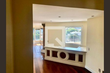 Apartamento à venda com 4 quartos, 347m² em Santa Cecilia, São Paulo