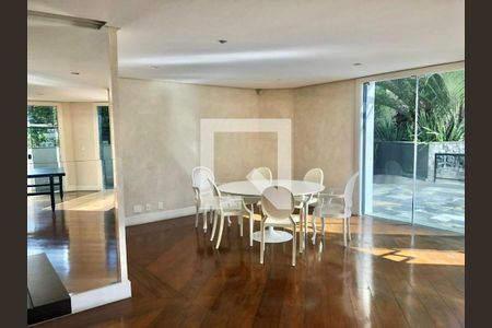 Apartamento à venda com 4 quartos, 347m² em Santa Cecilia, São Paulo