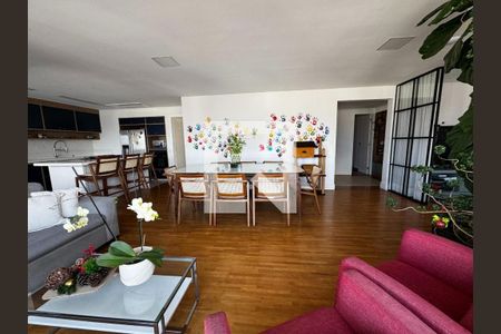 Apartamento à venda com 3 quartos, 172m² em Vila Romana, São Paulo