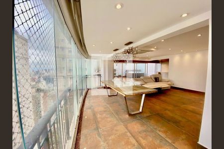 Apartamento à venda com 3 quartos, 139m² em Bela Vista, São Paulo