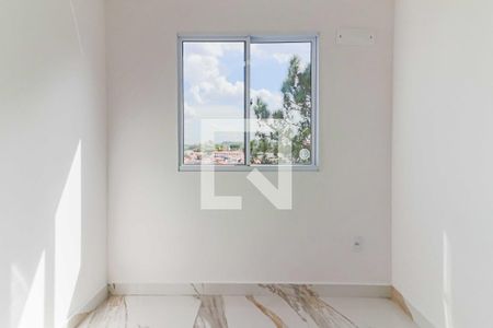 Quarto 2 de apartamento para alugar com 2 quartos, 43m² em Jardim Arpoador, São Paulo
