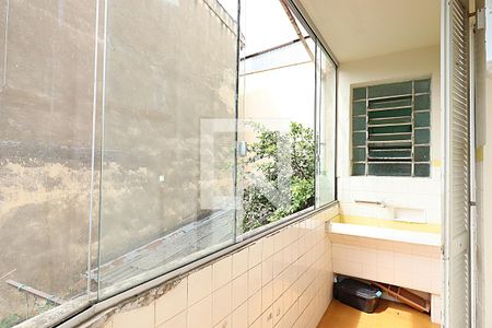 Sacada da Sala de apartamento para alugar com 3 quartos, 80m² em São Geraldo, Porto Alegre