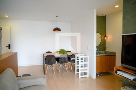 Sala de apartamento à venda com 1 quarto, 45m² em Vila Dom Pedro I, São Paulo