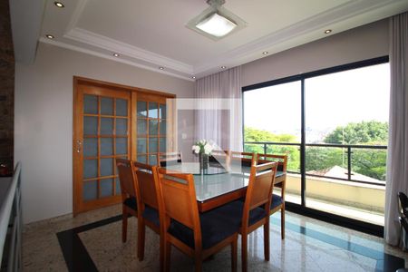 Sala 1 de casa à venda com 3 quartos, 280m² em Vila Maria Luisa, São Paulo