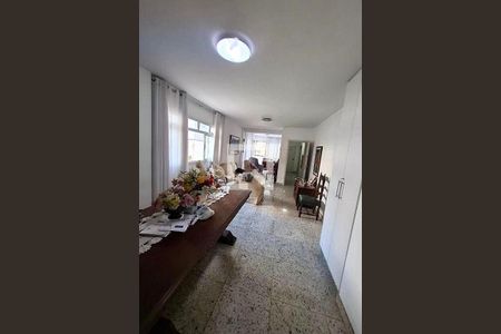 Apartamento à venda com 4 quartos, 120m² em Serra, Belo Horizonte