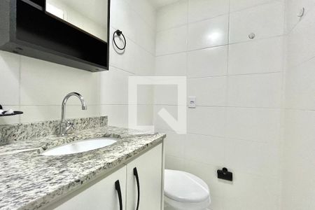 Banheiro Social de kitnet/studio para alugar com 1 quarto, 24m² em Vila Clementino, São Paulo