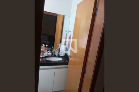 Banheiro de apartamento à venda com 3 quartos, 78m² em Santa Branca, Belo Horizonte