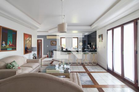 Sala de casa à venda com 5 quartos, 900m² em Cavalhada, Porto Alegre