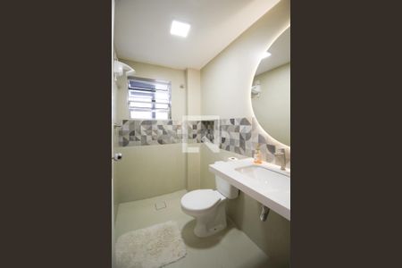 Banheiro de apartamento para alugar com 1 quarto, 50m² em Itaim Bibi, São Paulo