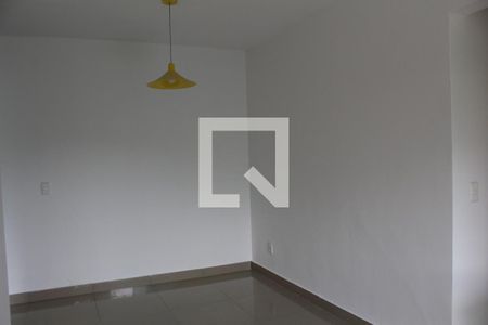 Sala de apartamento à venda com 2 quartos, 52m² em Jacarepaguá, Rio de Janeiro