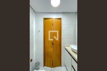 Banheiro de kitnet/studio para alugar com 1 quarto, 30m² em Brás, São Paulo