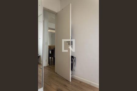 Quarto de apartamento para alugar com 2 quartos, 54m² em Jardim Olavo Bilac, São Bernardo do Campo