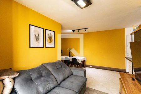 Sala de Estar de apartamento à venda com 2 quartos, 64m² em Vila Sao Paulo, São Paulo