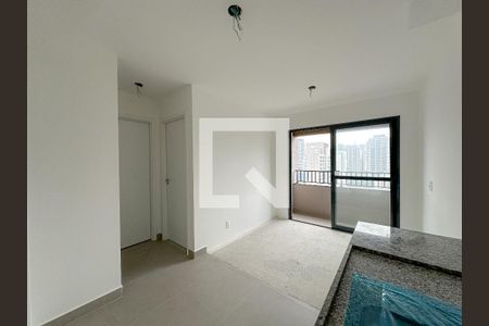 Sala/Cozinha de apartamento à venda com 1 quarto, 29m² em Barra Funda, São Paulo