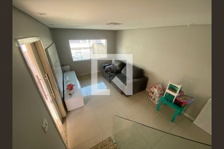 Casa à venda com 3 quartos, 130m² em Chácara Mafalda, São Paulo