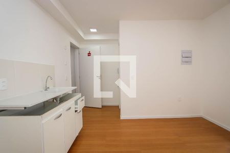 Sala de apartamento para alugar com 2 quartos, 35m² em Vila Sônia, São Paulo