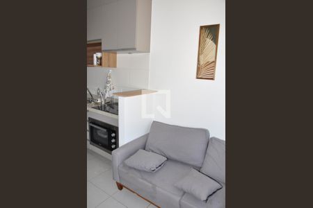 Sala de apartamento para alugar com 2 quartos, 33m² em Piqueri, São Paulo