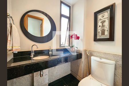 Lavabo de apartamento à venda com 4 quartos, 169m² em Funcionários, Belo Horizonte