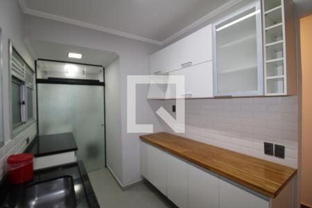 Sala/Cozinha de apartamento à venda com 2 quartos, 62m² em Vila Nova Cachoeirinha, São Paulo