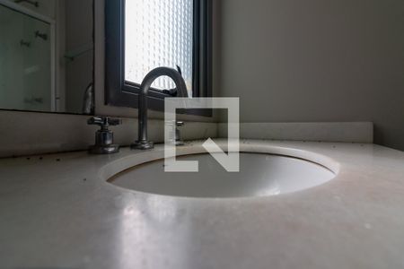 Banheiro de kitnet/studio para alugar com 1 quarto, 35m² em Vila Olímpia, São Paulo