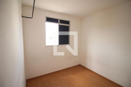 Quarto 2 de apartamento à venda com 2 quartos, 45m² em Califórnia, Contagem