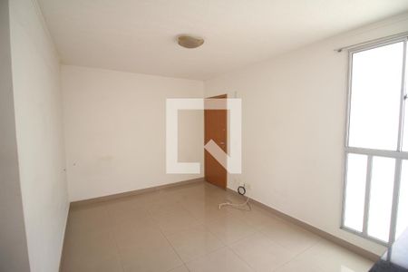 Sala de apartamento à venda com 2 quartos, 45m² em Califórnia, Contagem