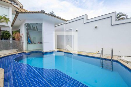 Área externa de casa de condomínio à venda com 4 quartos, 354m² em Recreio dos Bandeirantes, Rio de Janeiro