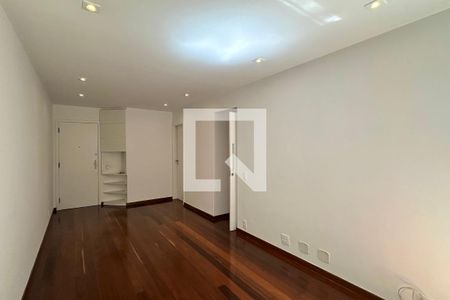 Sala de apartamento para alugar com 2 quartos, 70m² em Ipanema, Rio de Janeiro