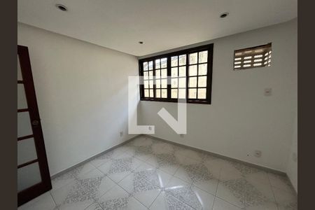 Quarto 1 de casa à venda com 3 quartos, 55m² em Engenho de Dentro, Rio de Janeiro