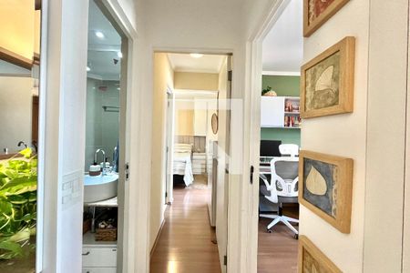 Corredor de apartamento à venda com 2 quartos, 61m² em Vila da Saúde, São Paulo