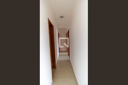 Corredor de apartamento para alugar com 3 quartos, 75m² em Fonseca, Niterói