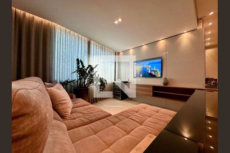 Sala de apartamento à venda com 4 quartos, 117m² em Padre Eustáquio, Belo Horizonte