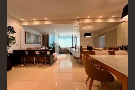 Sala de apartamento à venda com 4 quartos, 117m² em Padre Eustáquio, Belo Horizonte