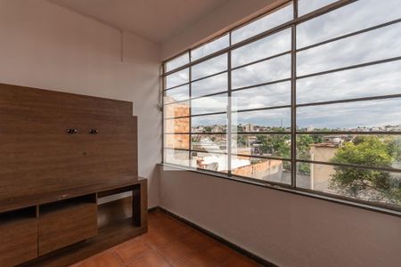 Escritório de casa à venda com 3 quartos, 360m² em Itatiaia, Belo Horizonte