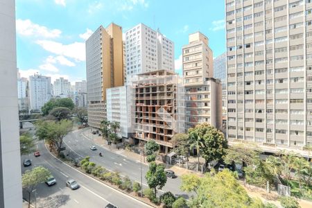 Vista Quarto de apartamento para alugar com 1 quarto, 27m² em Centro Histórico de São Paulo, São Paulo