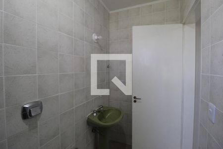 Banheiro de apartamento para alugar com 0 quarto, 32m² em Petrópolis, Porto Alegre
