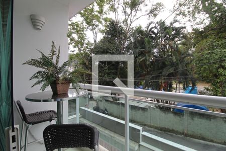 Sala - Vista de casa de condomínio à venda com 2 quartos, 200m² em Taquara, Rio de Janeiro