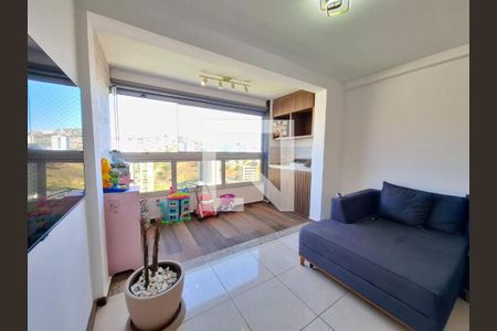 Apartamento à venda com 4 quartos, 105m² em Buritis, Belo Horizonte