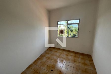 Quarto 2 de casa para alugar com 2 quartos, 50m² em Cacuia, Rio de Janeiro