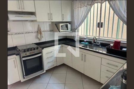 Casa à venda com 3 quartos, 200m² em Penha de França, São Paulo