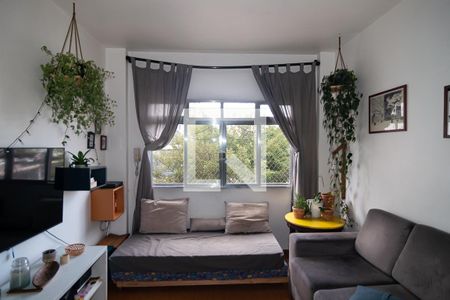 Sala de apartamento à venda com 2 quartos, 68m² em Bela Vista, São Paulo