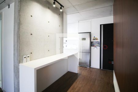 Corredor de apartamento à venda com 2 quartos, 74m² em Vila Olímpia, São Paulo