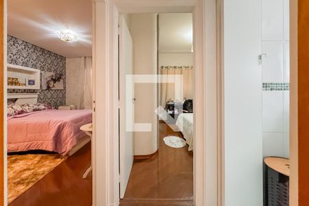 Corredor de apartamento para alugar com 2 quartos, 100m² em Cambuci, São Paulo