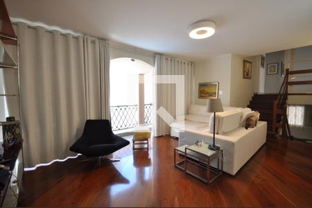 Sala de TV de casa à venda com 4 quartos, 650m² em Jardim Leonor Mendes de Barros, São Paulo