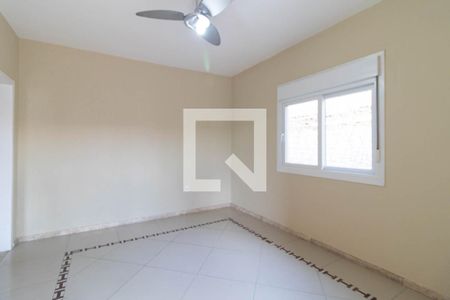 Sala de casa à venda com 5 quartos, 179m² em Cavalhada, Porto Alegre