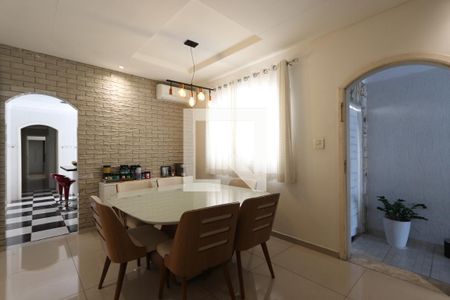 Sala de Jantar de casa à venda com 2 quartos, 250m² em Vila Antonieta, São Paulo